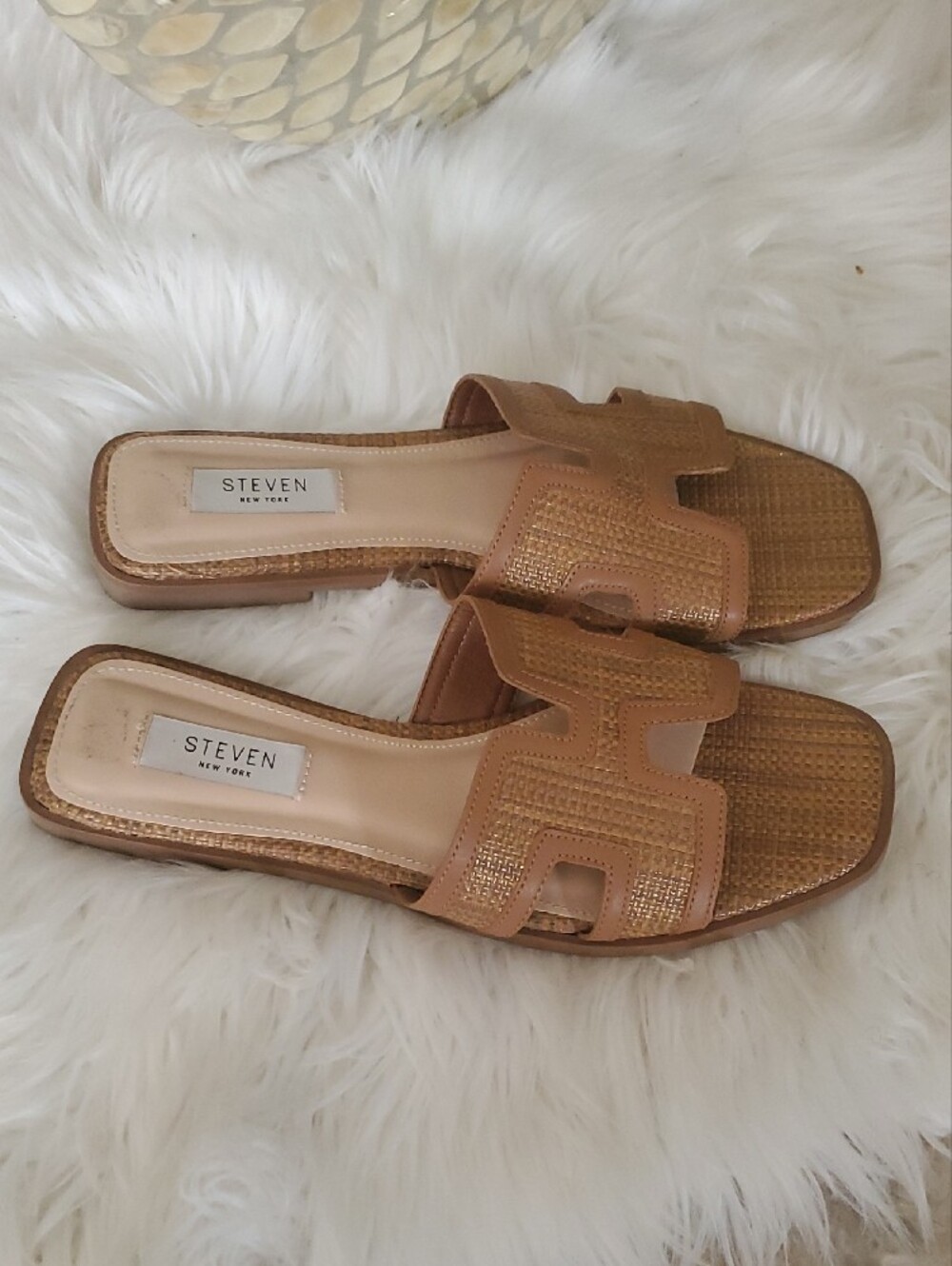 Steve Madden Woven Tan Slide Mules Sandals Size 8.5 - Picture 5 of 10